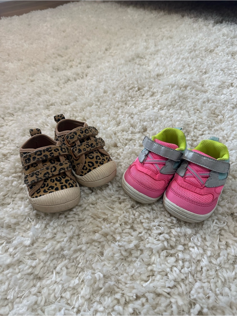 Bundle of 2 pairs - baby girls shoes